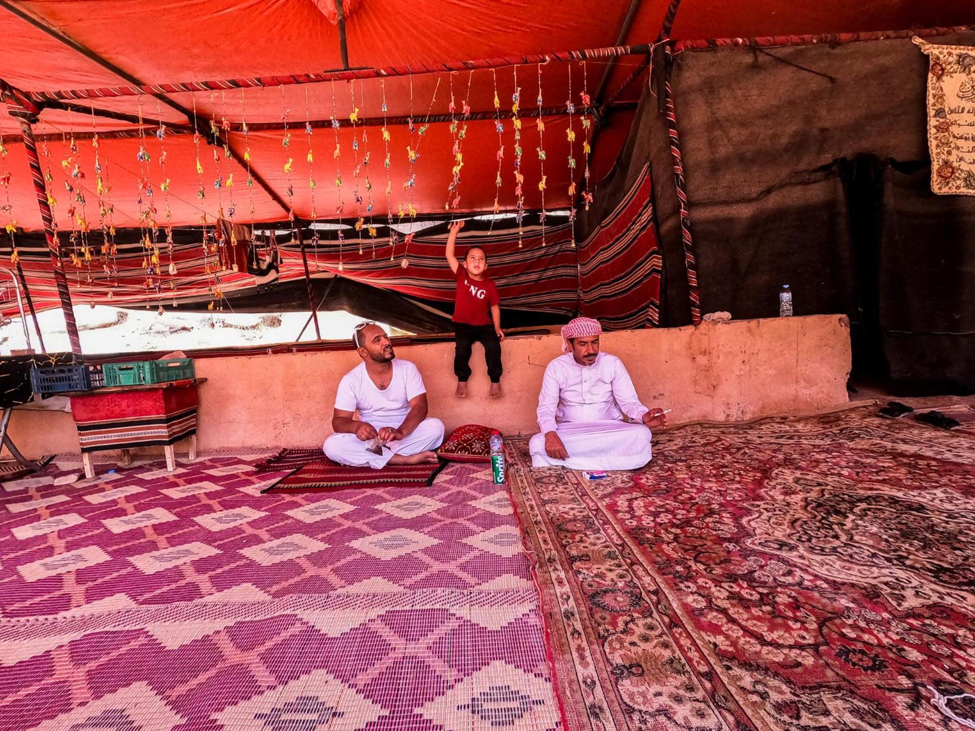Stargazing Camp & Tours Hotell Wadi Rum Exteriör bild