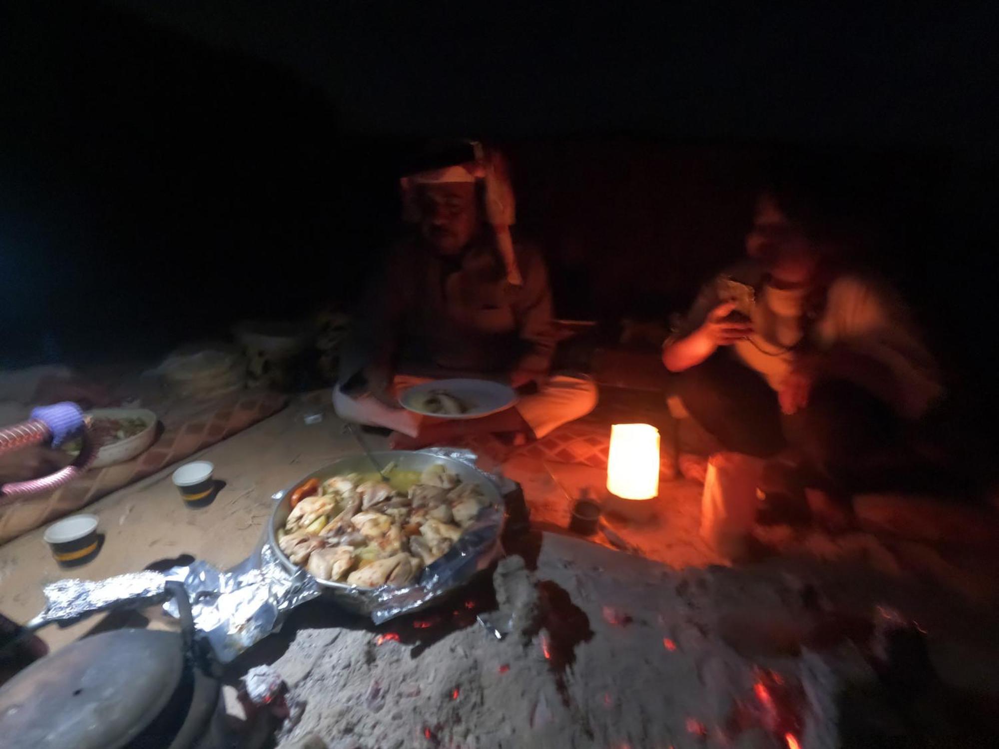 Stargazing Camp & Tours Hotell Wadi Rum Exteriör bild