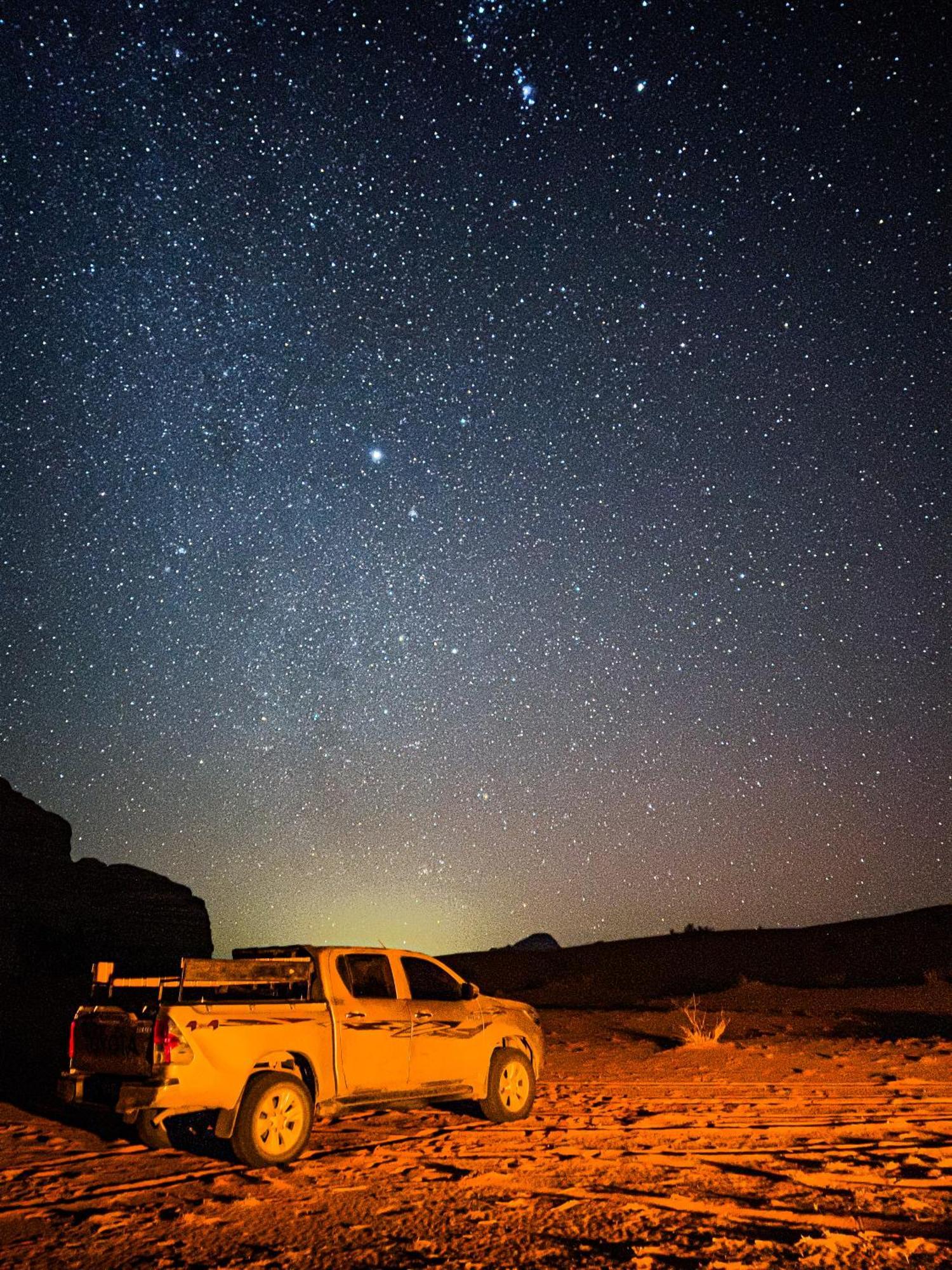 Stargazing Camp & Tours Hotell Wadi Rum Exteriör bild