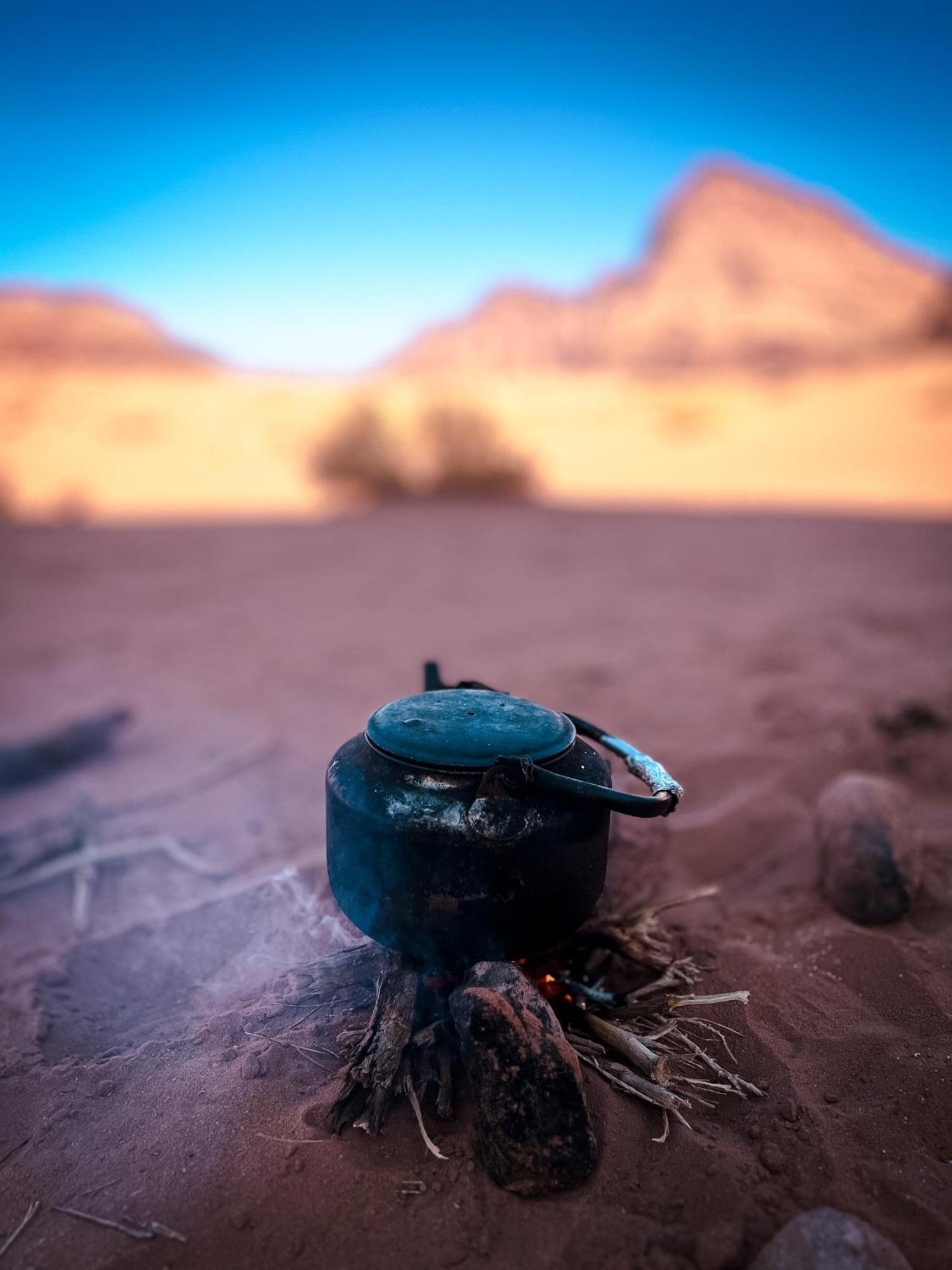 Stargazing Camp & Tours Hotell Wadi Rum Exteriör bild